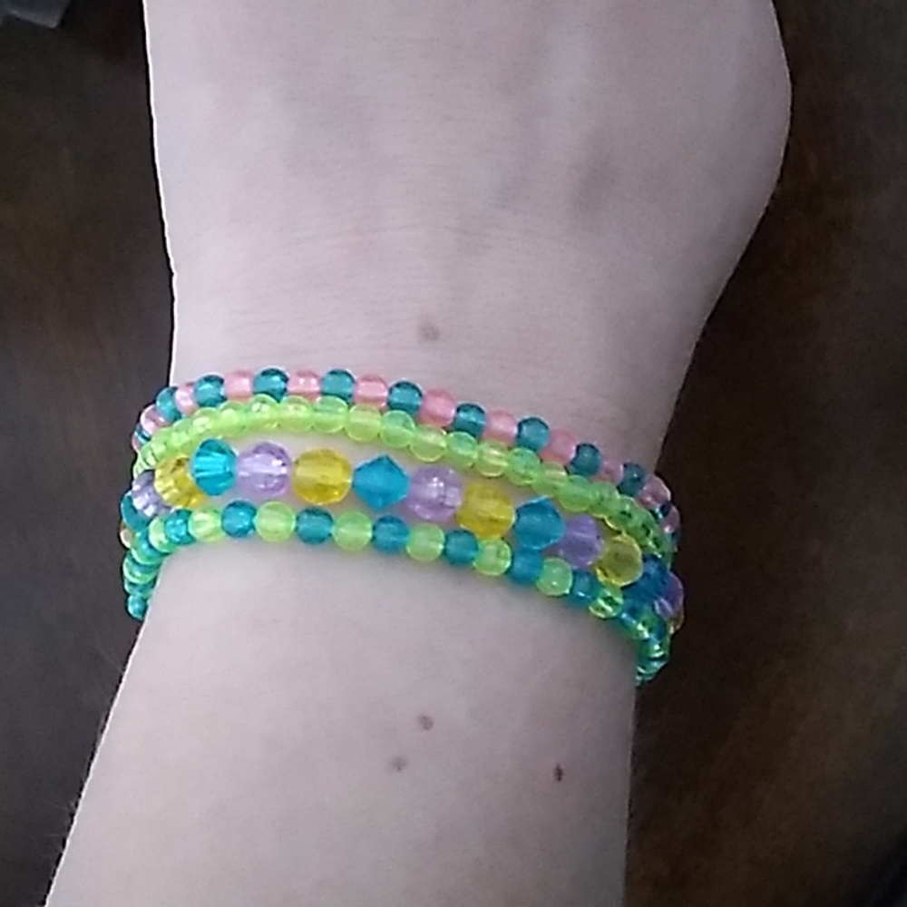 Colorful bracelets - Picture 6 of 6